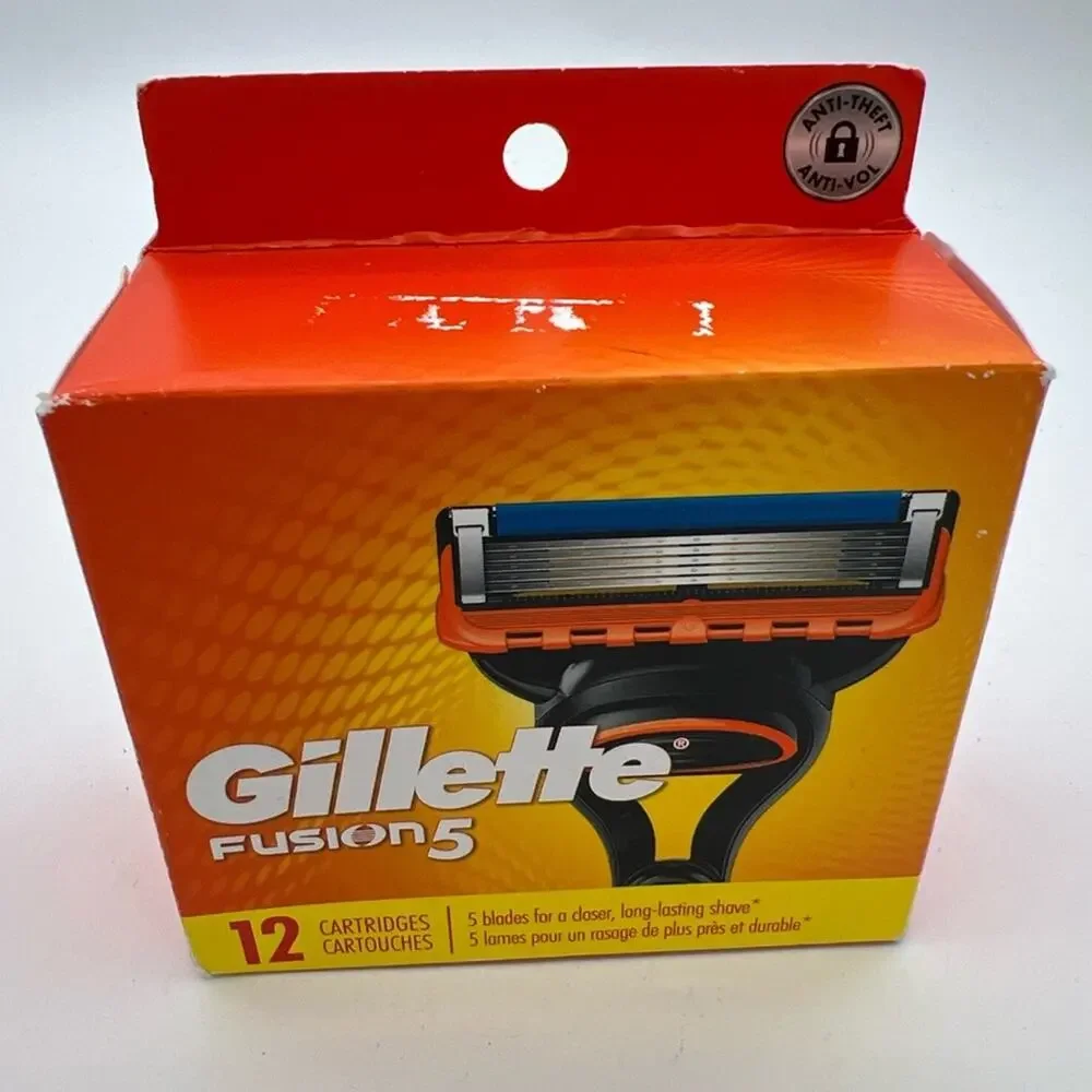Gillette Fusion5 Razor Blades for Men 12 Cartridges Razor Blade Refills NEW